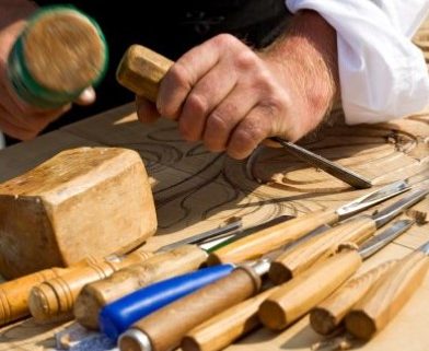 initiation sculpture sur bois